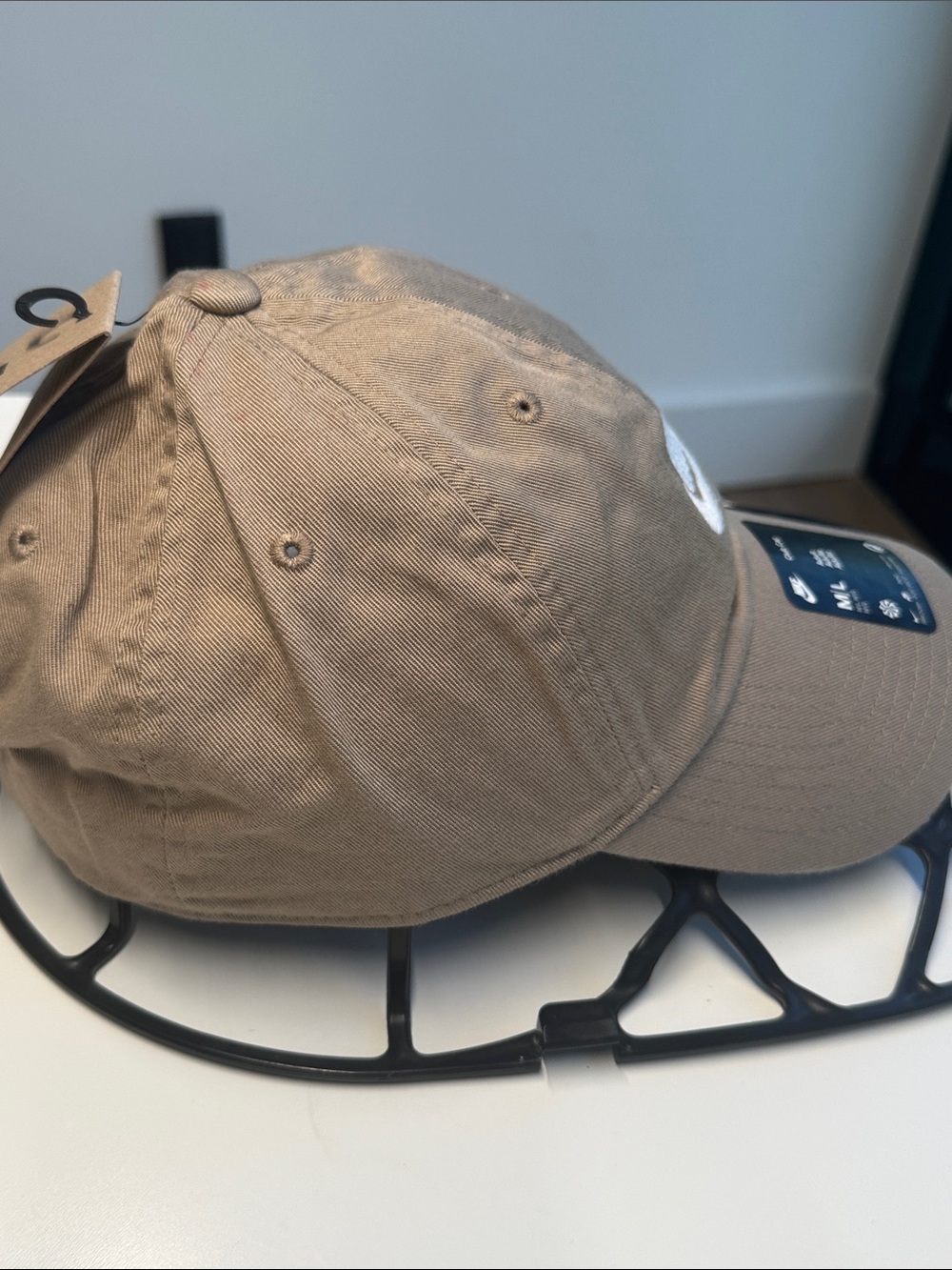 Nike Men’s Club Cap - Tan with White Swoosh - Picture 8 of 10